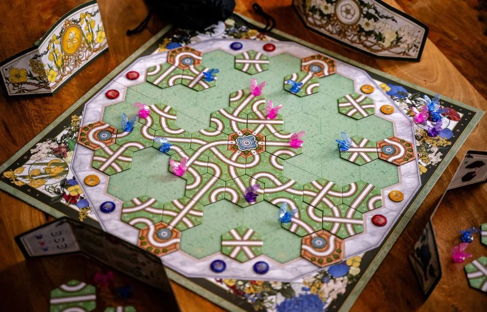 Capstone Games Butterfly Garden Brettspiel mit Mini-Erweiterung