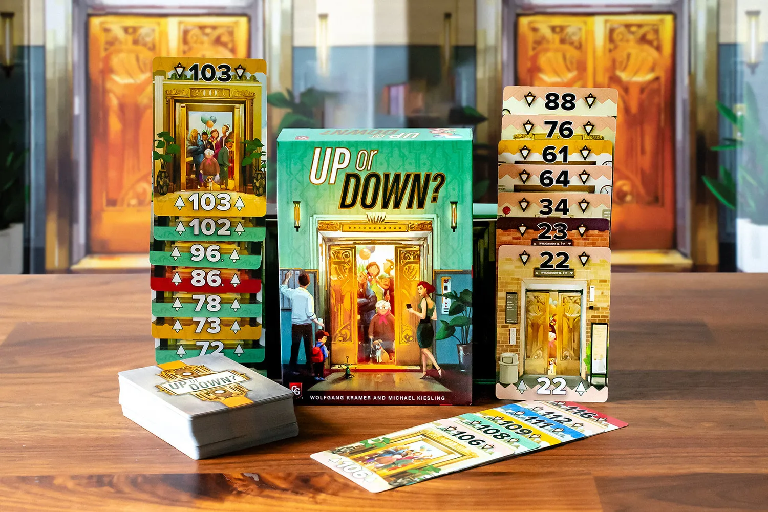 Capstone Games Up or Down? Kartenspiel Basisspiel für 6 Spieler