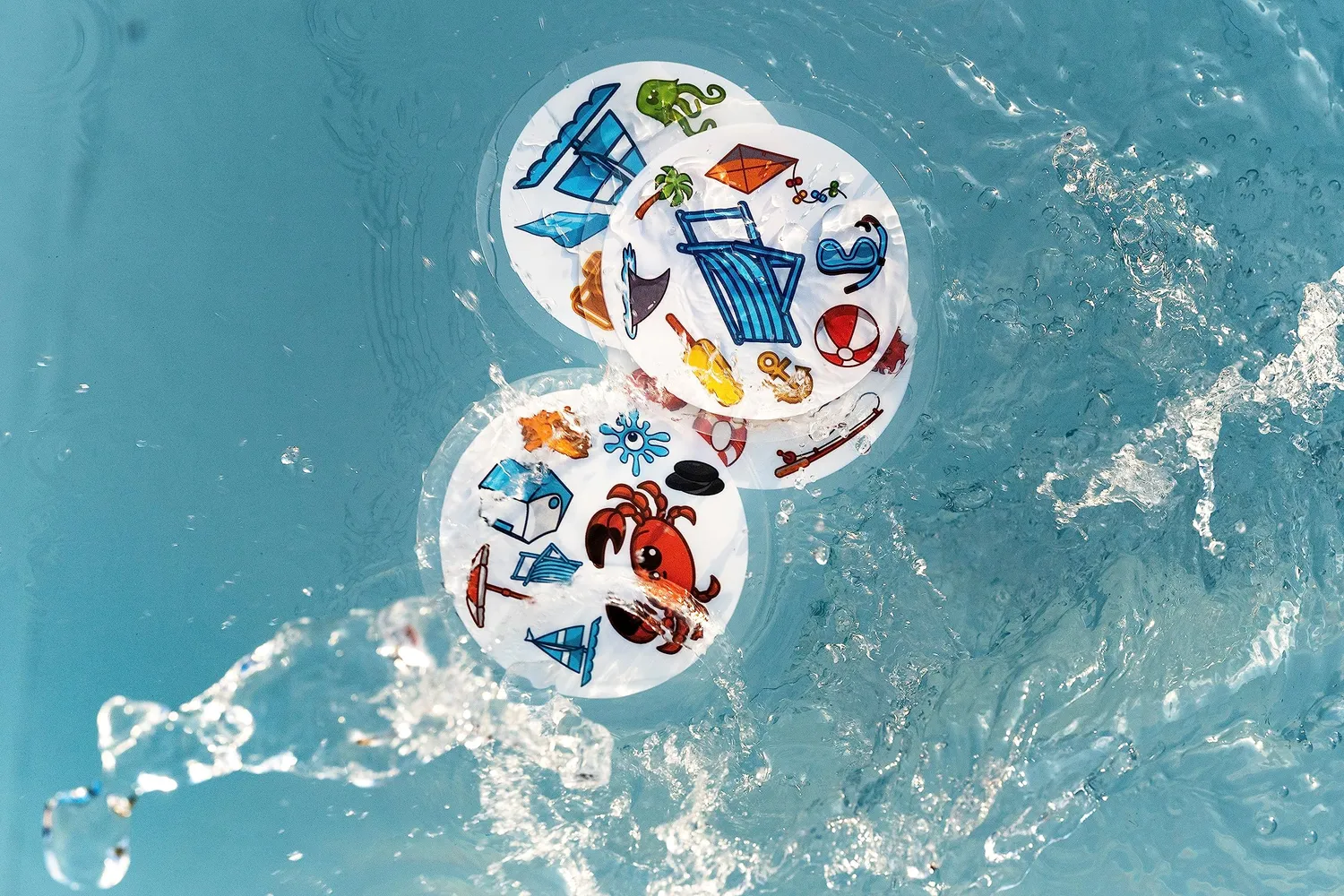 Dobble Waterproof Eco Kartenspiel wasserdicht