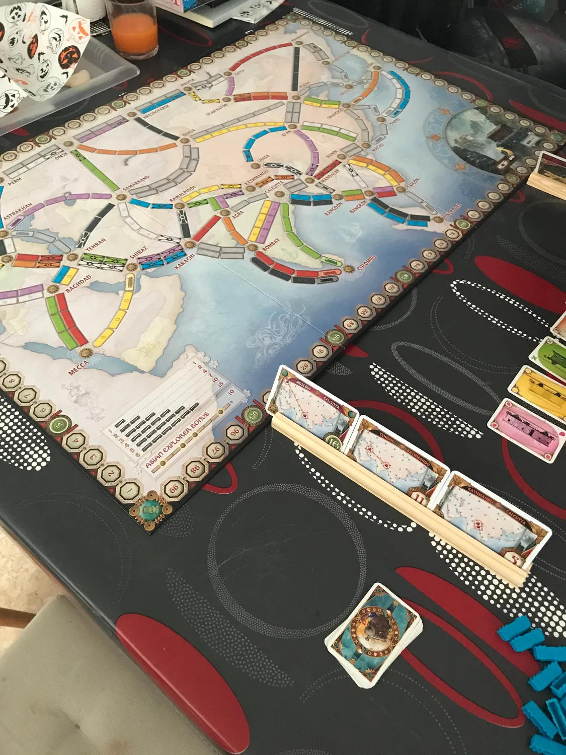 Asmodee Zug um Zug Europa Brettspiel Deutsch 2-6 Spieler