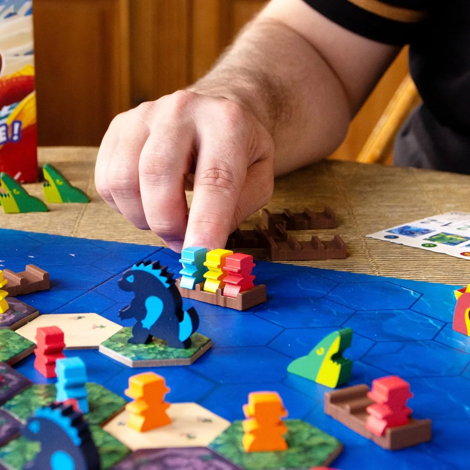 Zygomatic Survive the Island Grundspiel Brettspiel Deutsch 2-5 Spieler