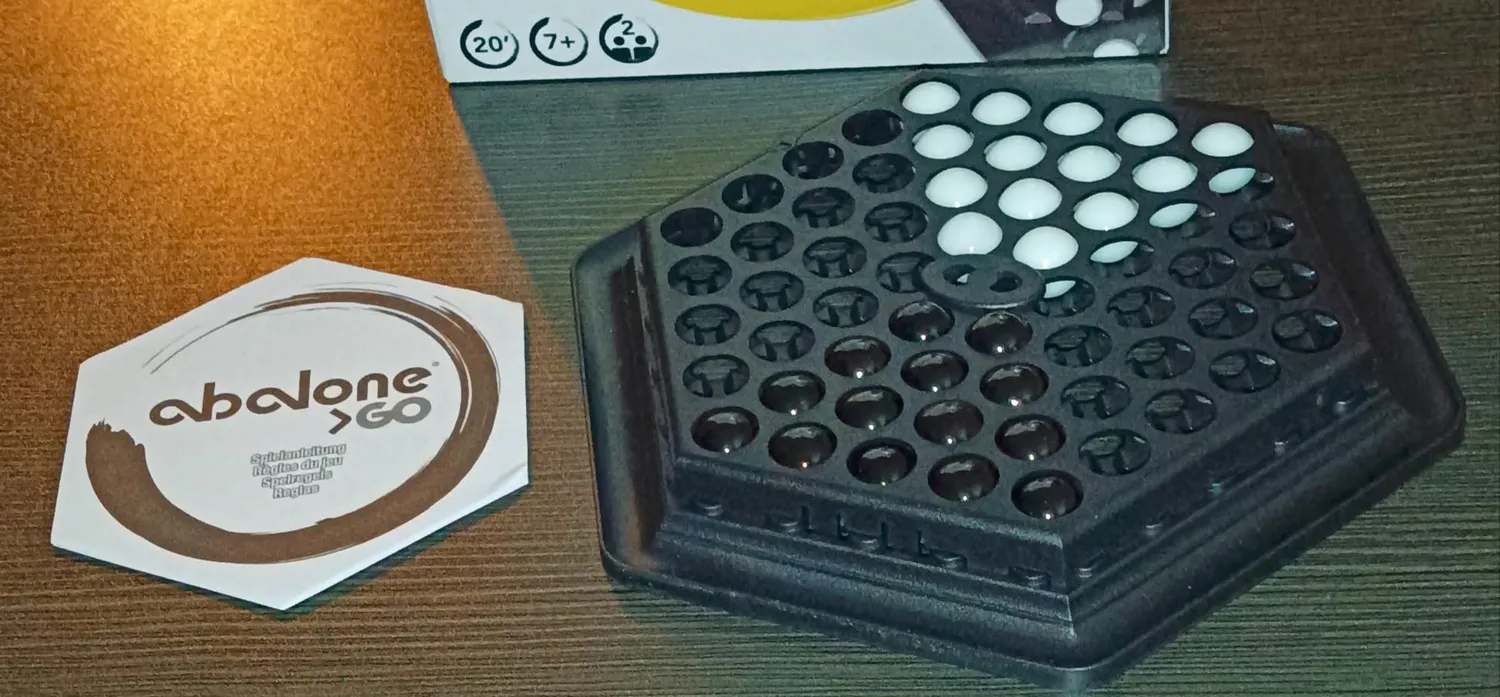 Abalone Go Strategiespiel Reisevariante 2 Spieler