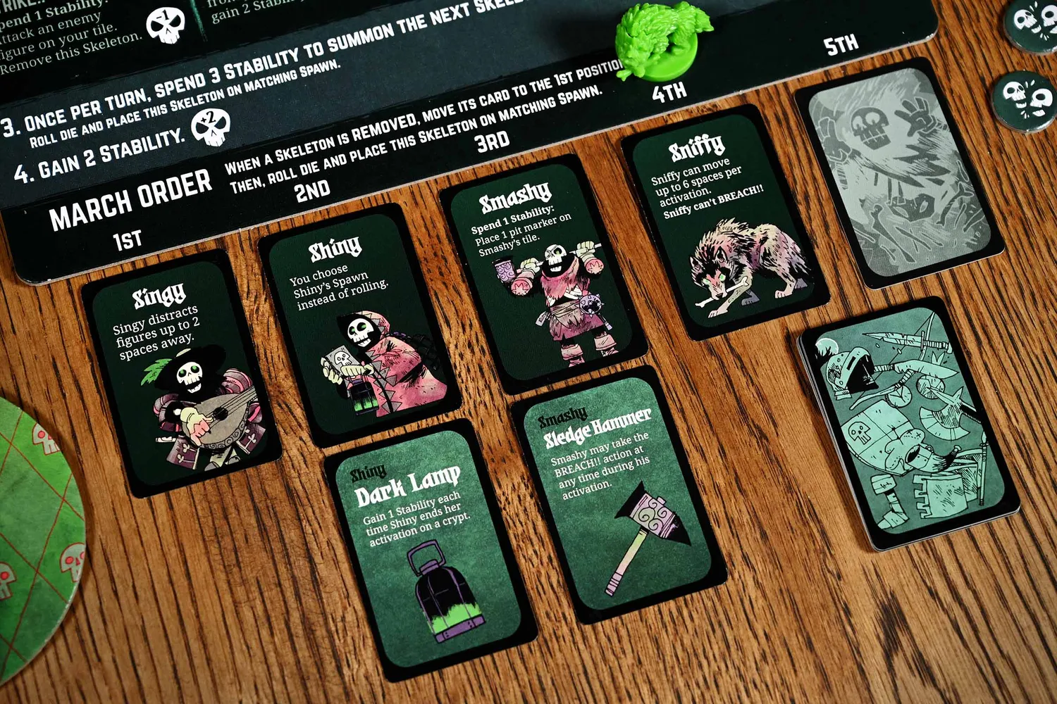Leder Games Vast Haunted Hallways Erweiterung Miniaturen