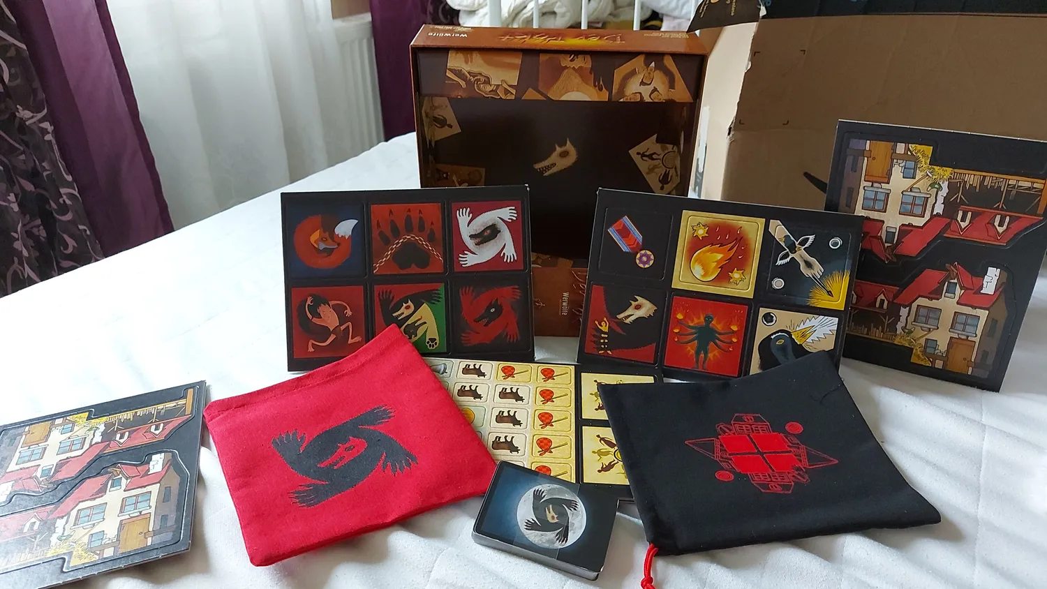 Asmodee Werwölfe von Düsterwald Der Pakt Partyspiel Box