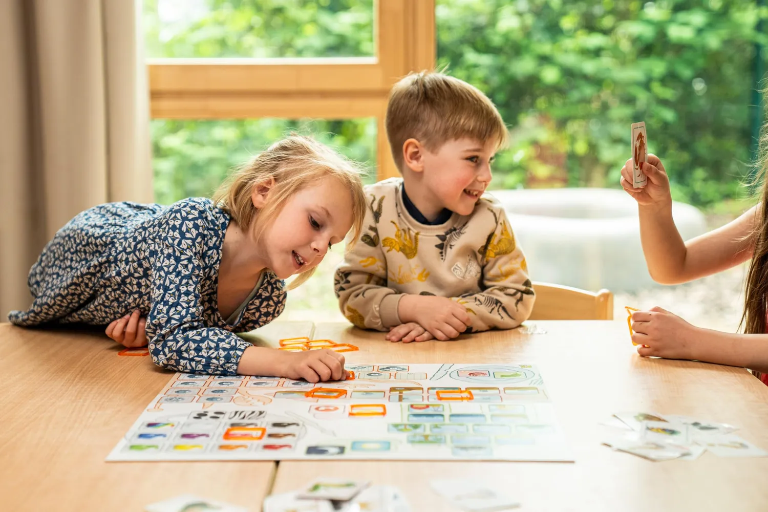 Asmodee Concept Kids Tiere Kinderspiel Tiere raten