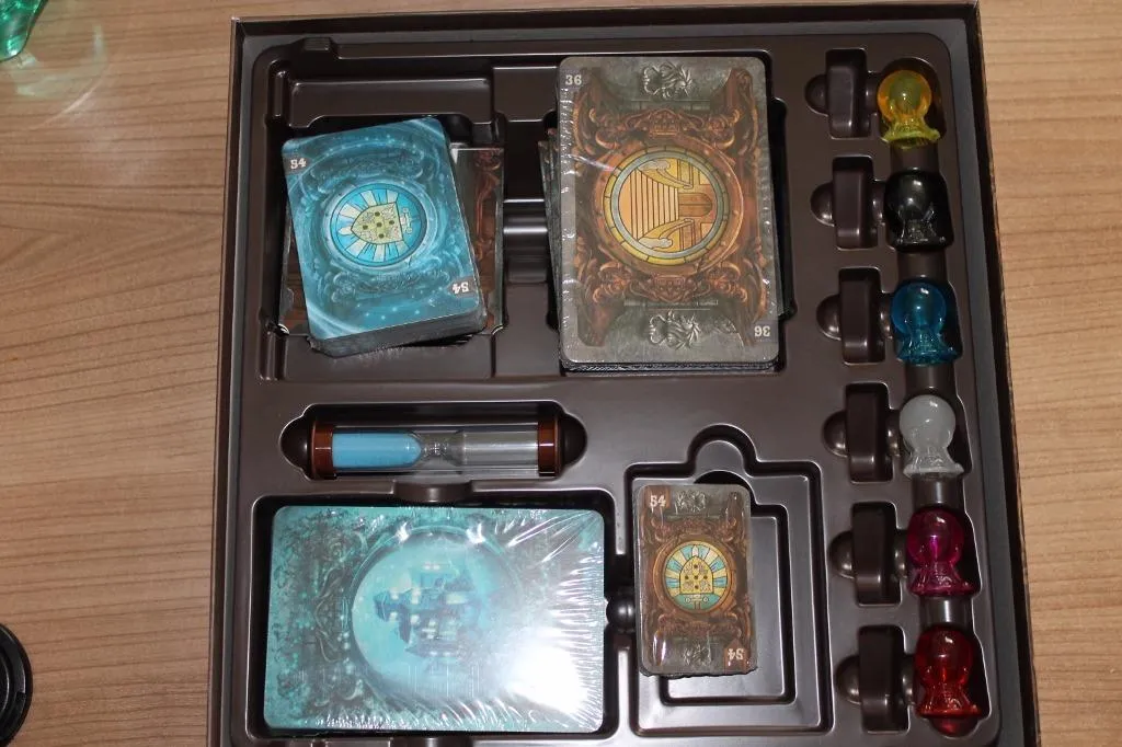Asmodee Mysterium Brettspiel Deutsch Deduktion 2-7 Spieler
