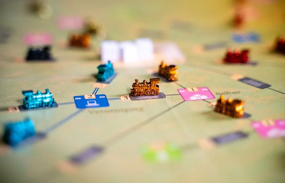 Capstone Games Iron Rail Iron Horses Metallzüge 180er-Set
