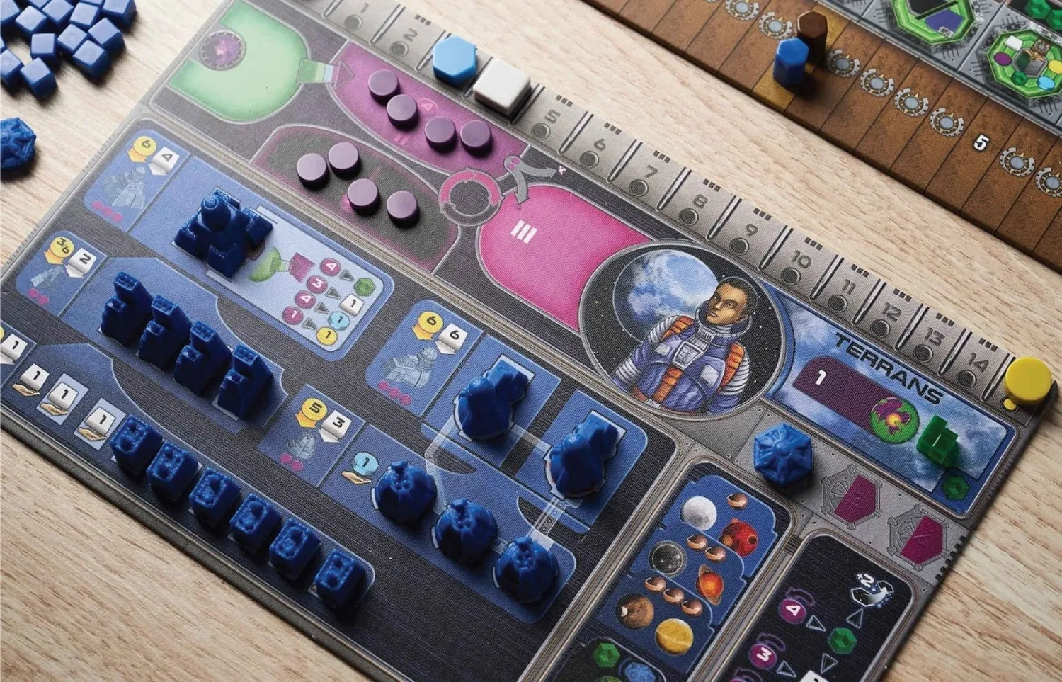 Capstone Games Gaia Project Brettspiel Basisspiel Strategiespiel