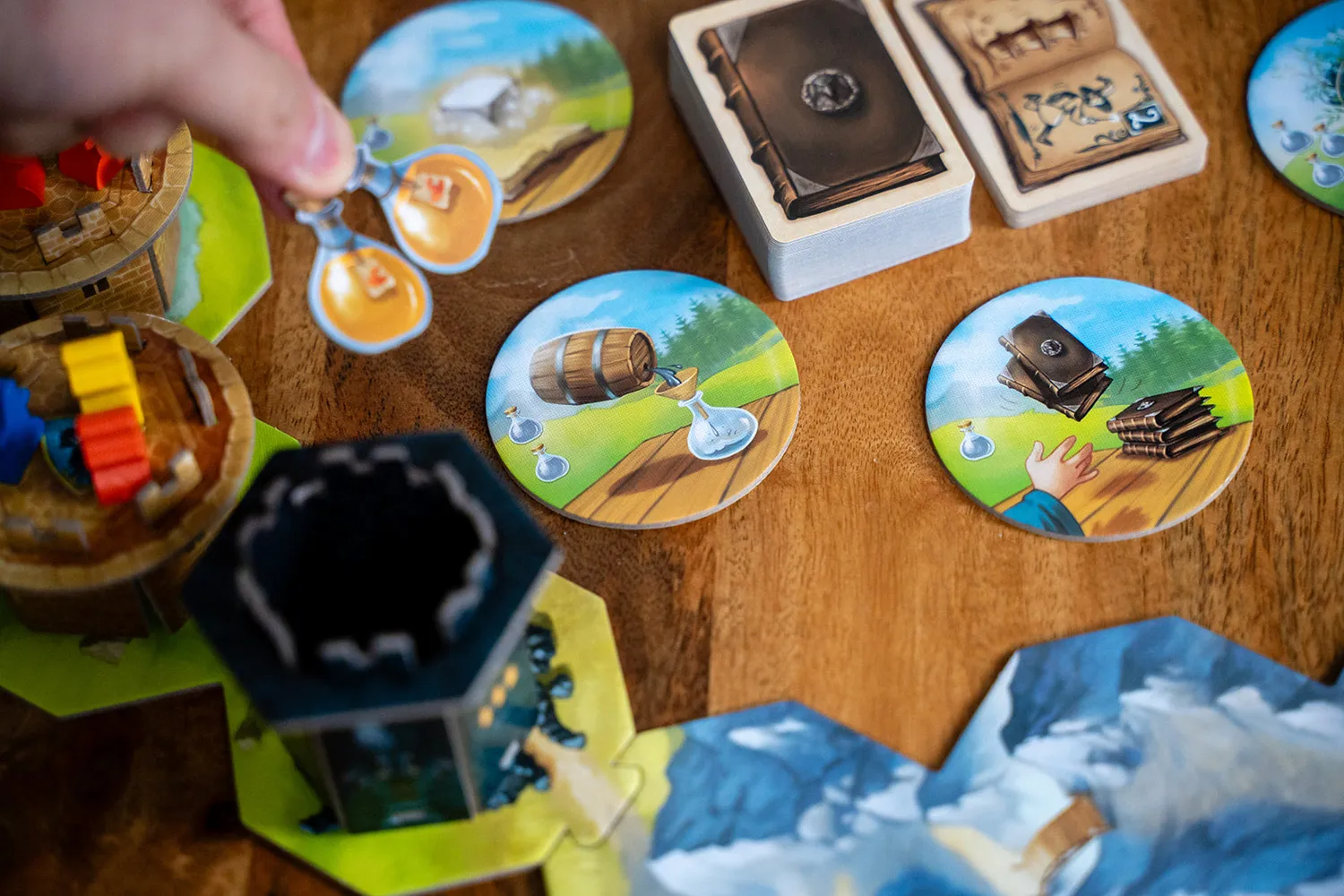Capstone Games Wandering Towers Spell Pack Erweiterung