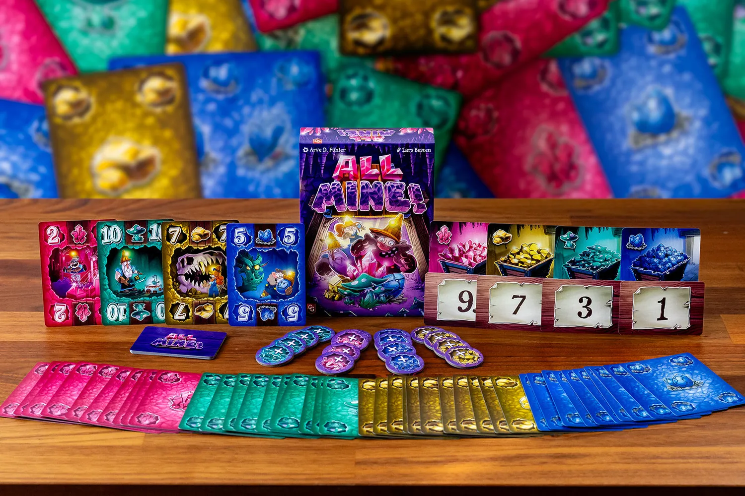 Capstone Games All Mine Stichspiel Kartenspiel mit Farb-Tipp