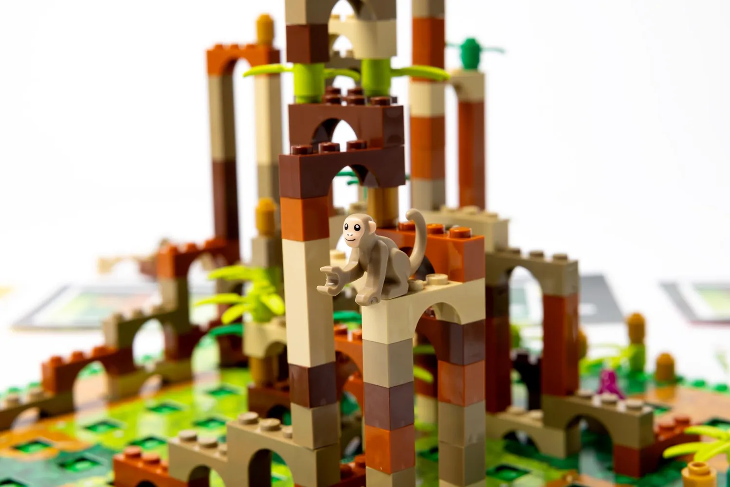 Asmodee Monkey Palace LEGO Brettspiel Deutsch 3D-Palast