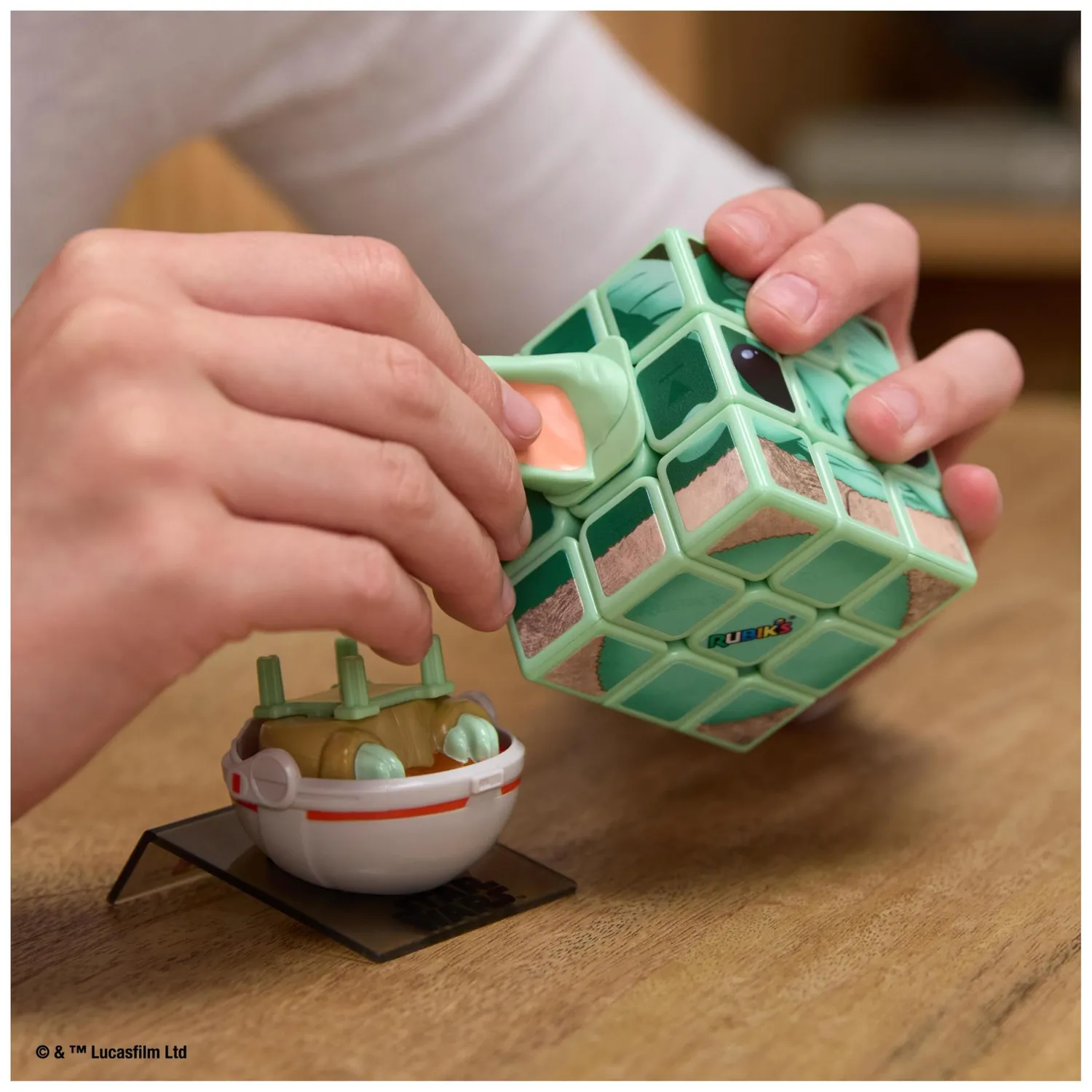 Rubik's Cubers Grogu Zauberwürfel 3x3 mit Zubehör
