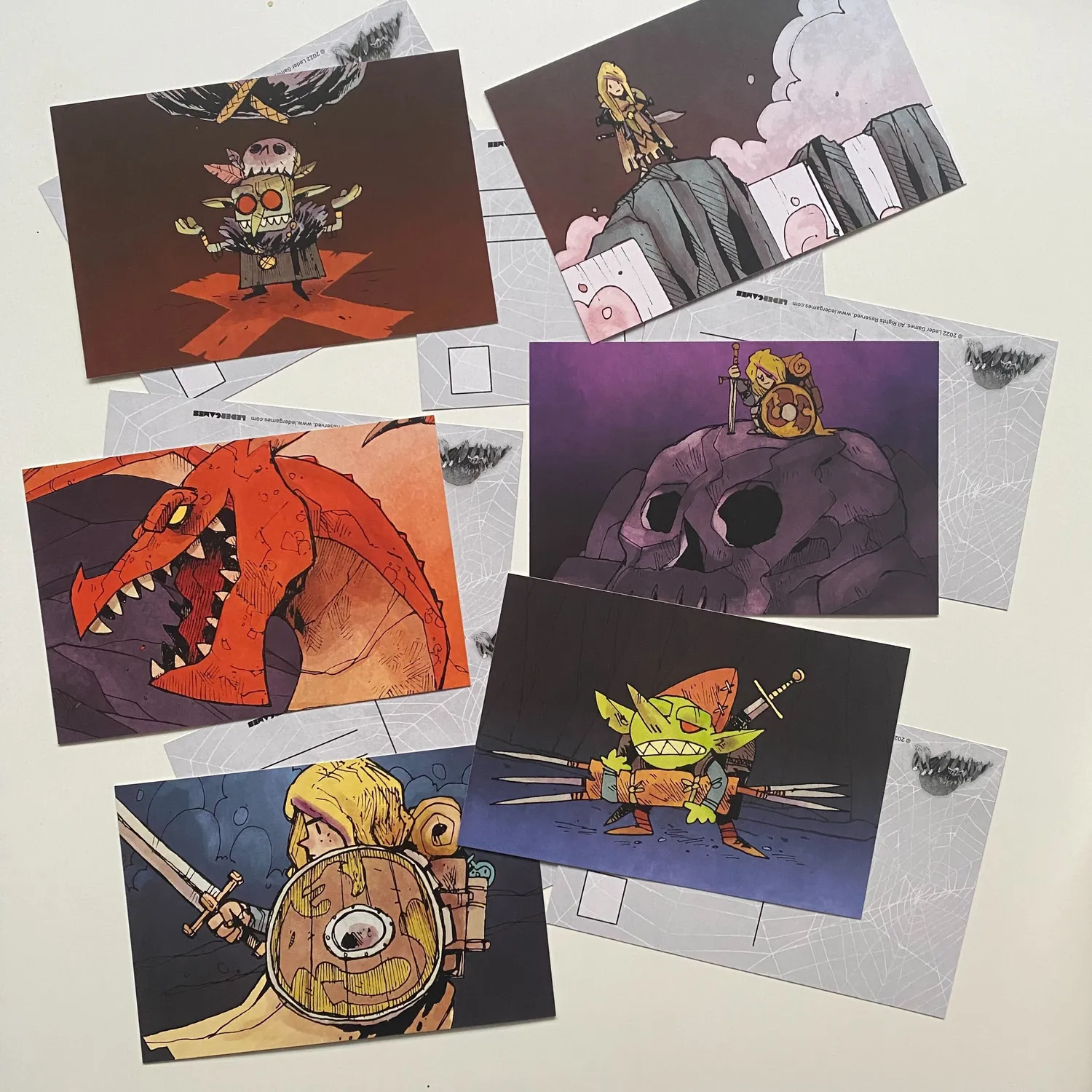Leder Games Vast Art Postcards Set 12 Postkarten