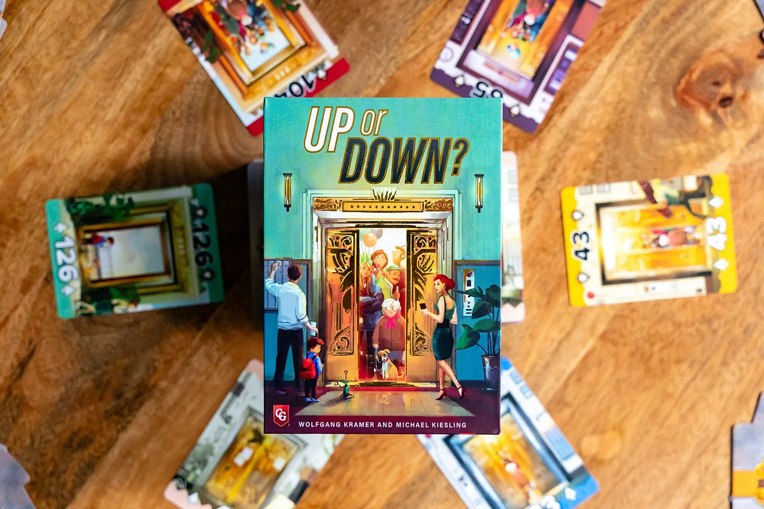 Capstone Games Up or Down? Kartenspiel Basisspiel für 6 Spieler