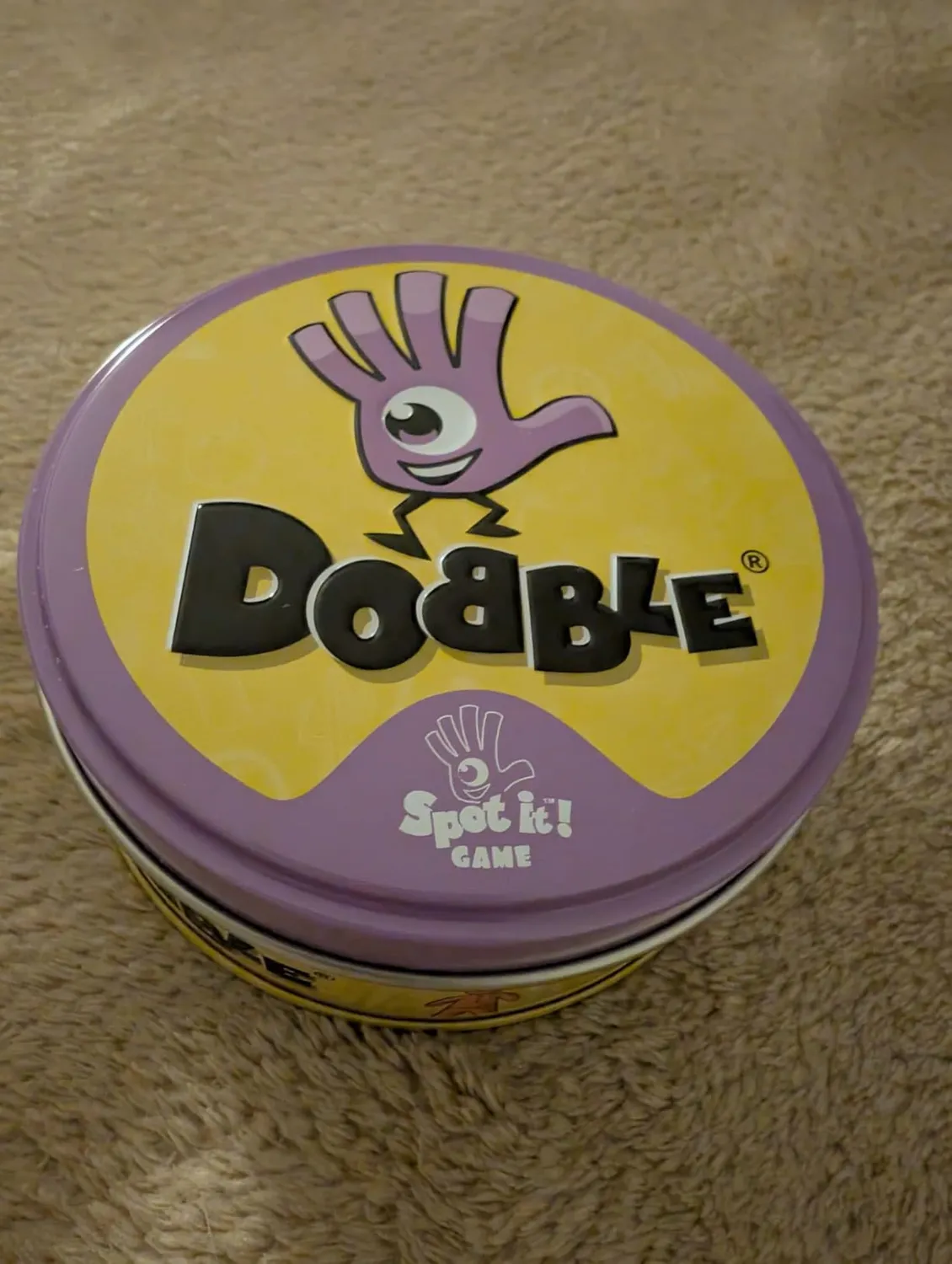 Asmodee Dobble Classic Kartenspiel Eco-Sleeve Symbole