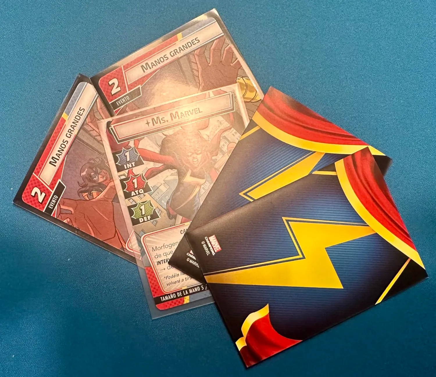 Gamegenic Marvel Champions Ms. Marvel Kartenhüllen 50+1 matt