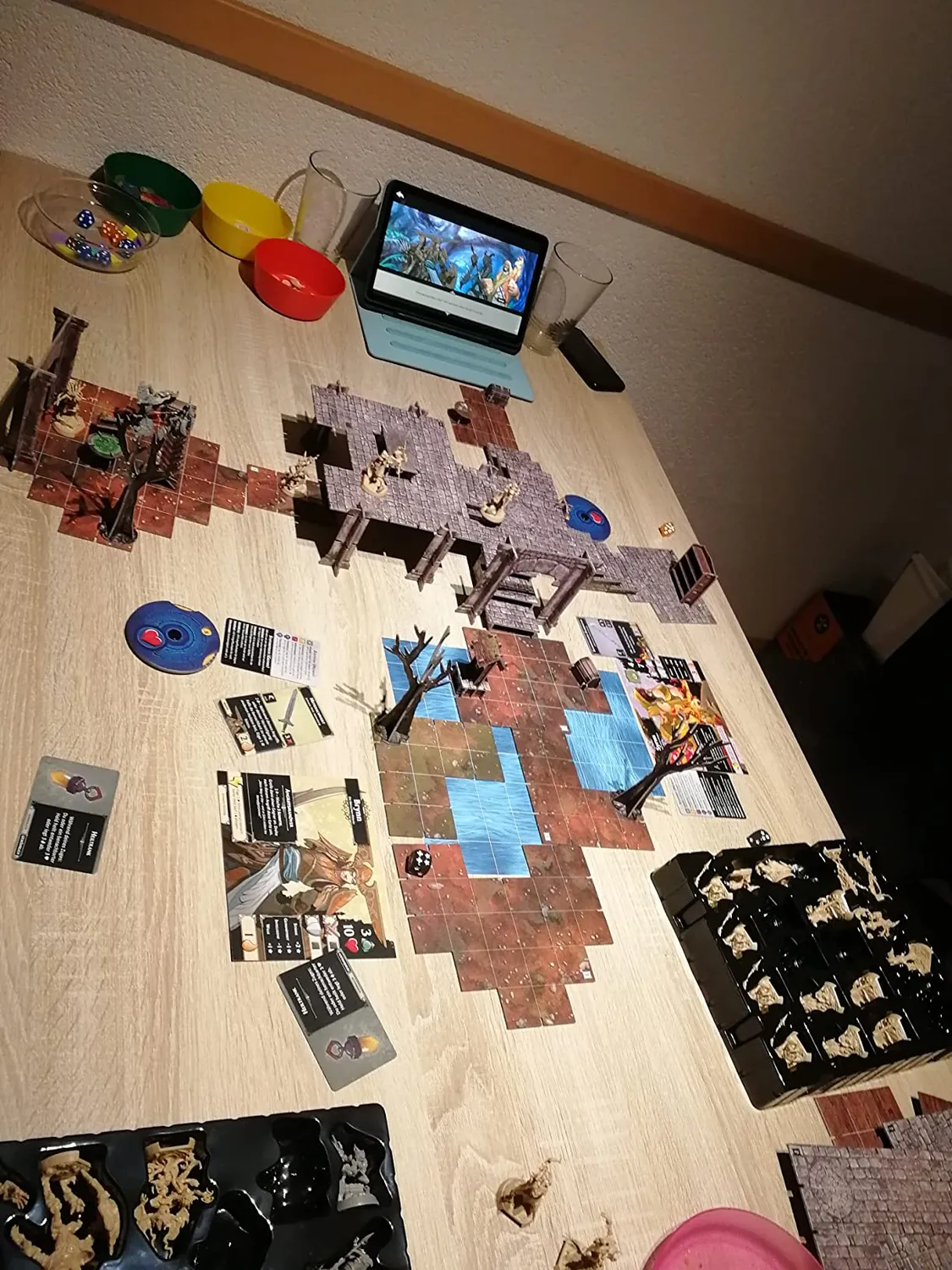 Fantasy Flight Descent Legenden der Finsternis Brettspiel Grundspiel