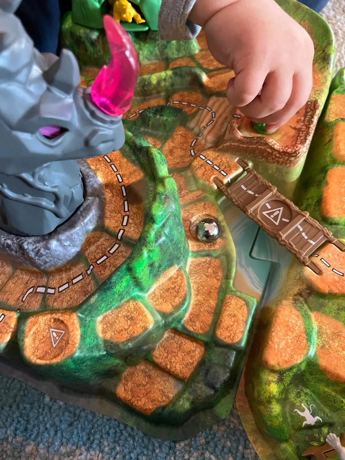 Spin Master Jumanji Stampede Brettspiel kooperativ 3D