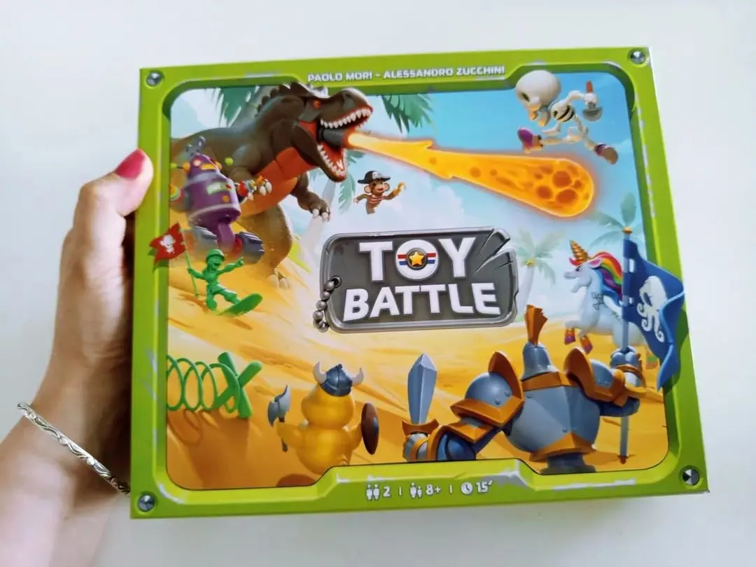 Asmodee Toy Battle Familienspiel 2 Spieler 8 Schlachtfelder