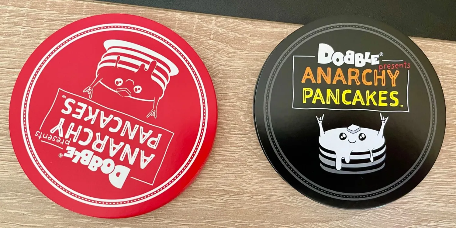 Asmodee Dobble Anarchy Pancakes Kartenspiel 2-6 Spieler